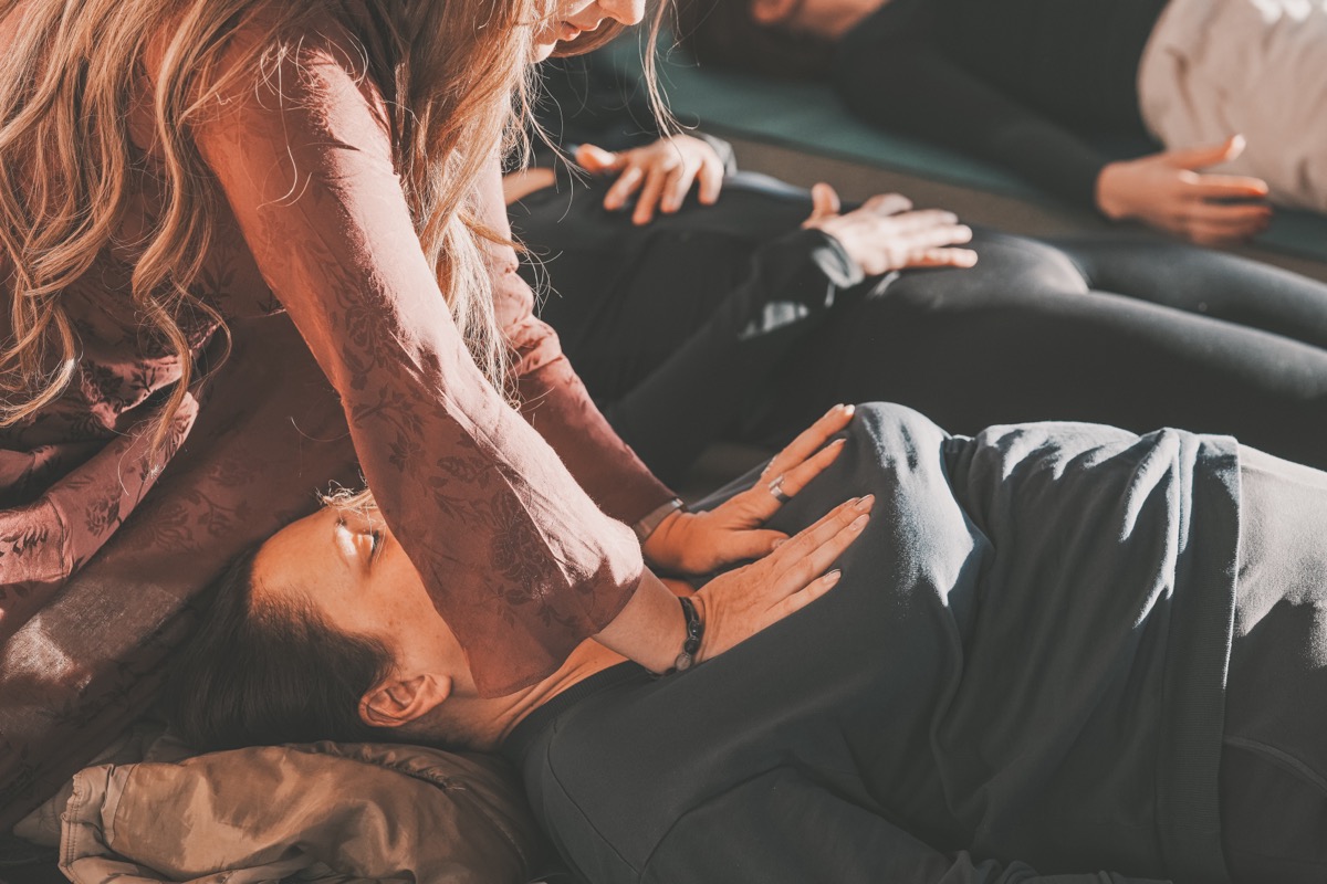 Kur Trupi Yt Flet - Kuptimi i Shërimit Somatik